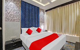 Oyo Flagship Hotel Premium Villa